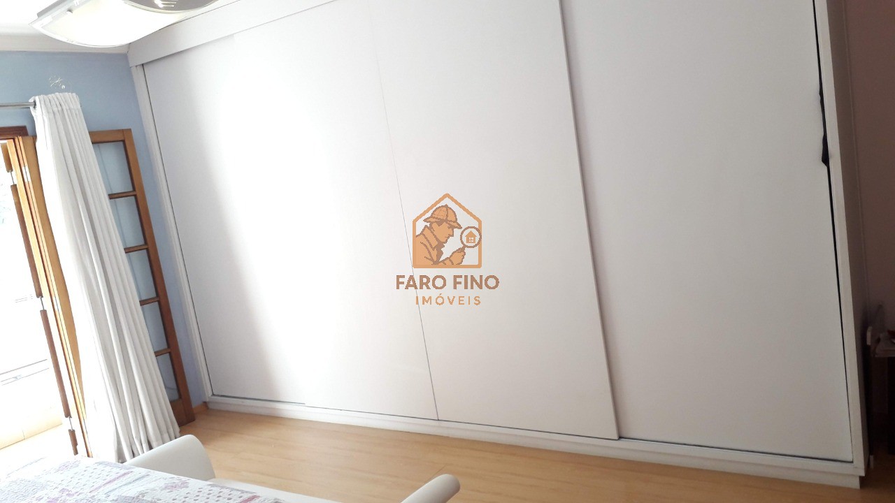 Casa à venda com 4 quartos, 550m² - Foto 22