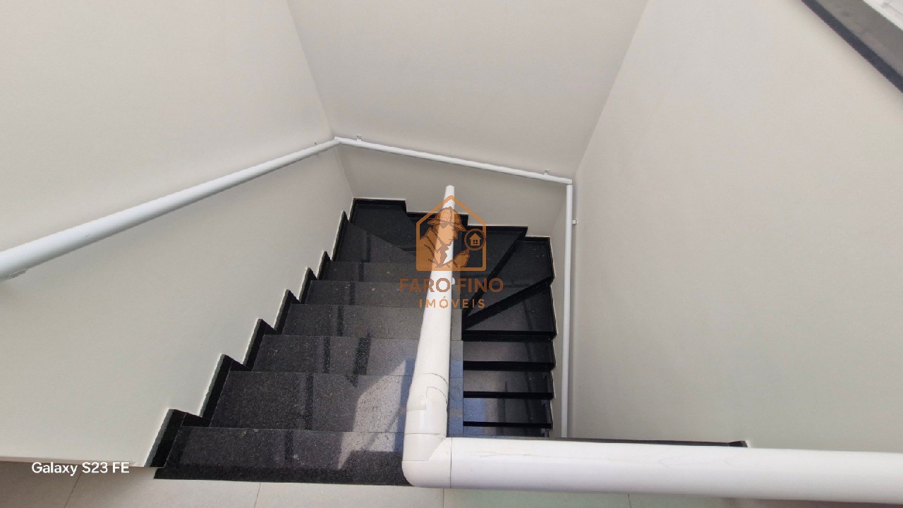 Casa à venda com 3 quartos, 100m² - Foto 14