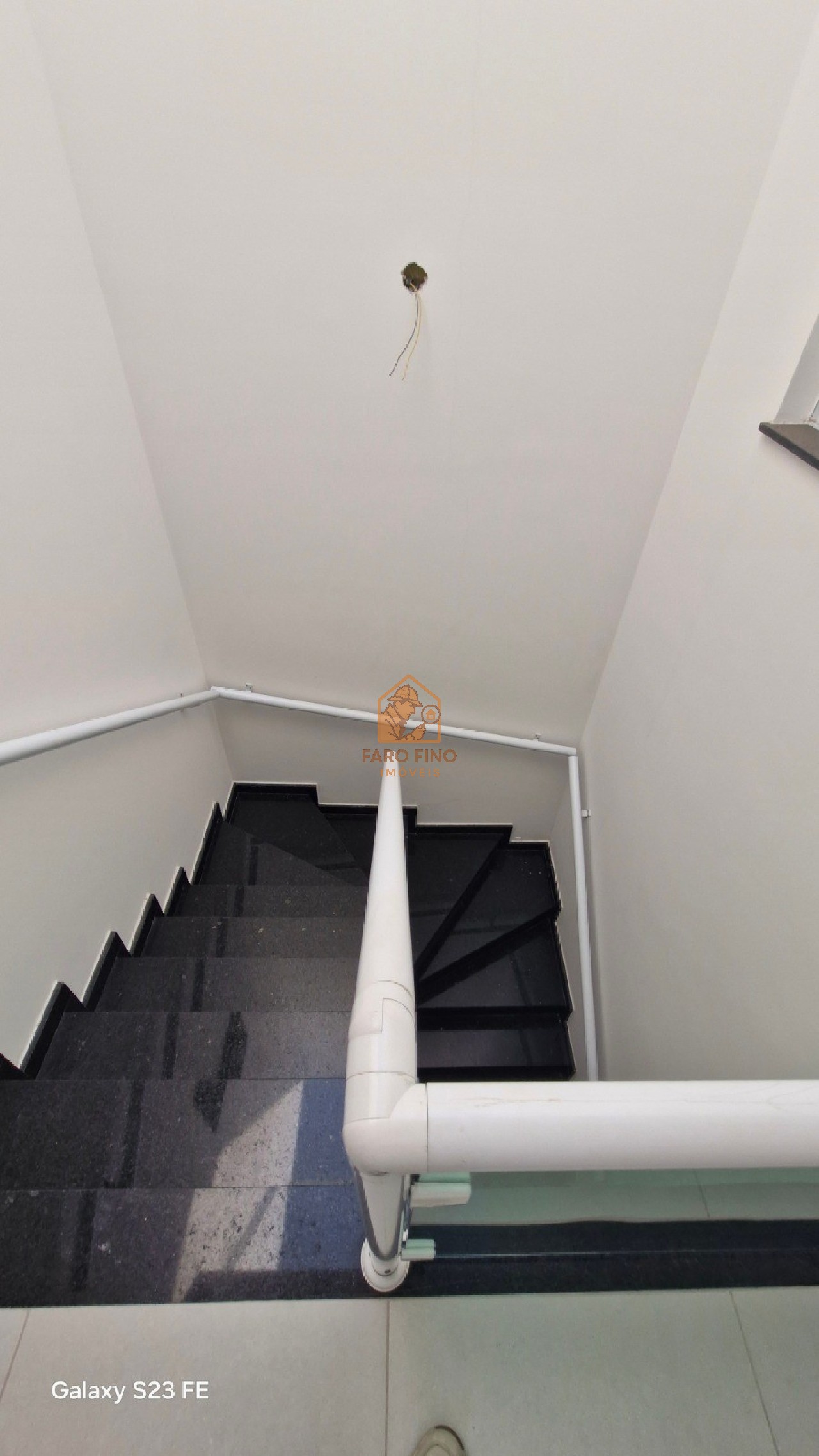 Casa à venda com 3 quartos, 100m² - Foto 15