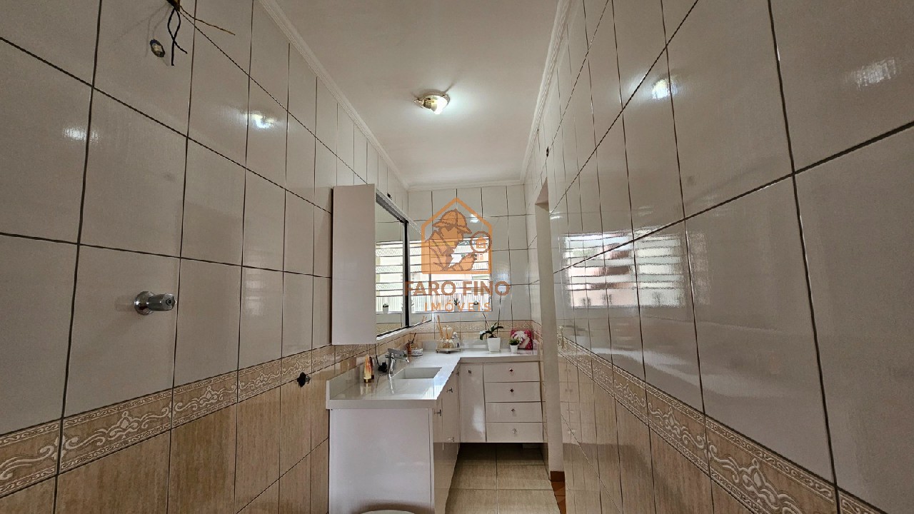 Casa, 3 quartos, 230 m² - Foto 15