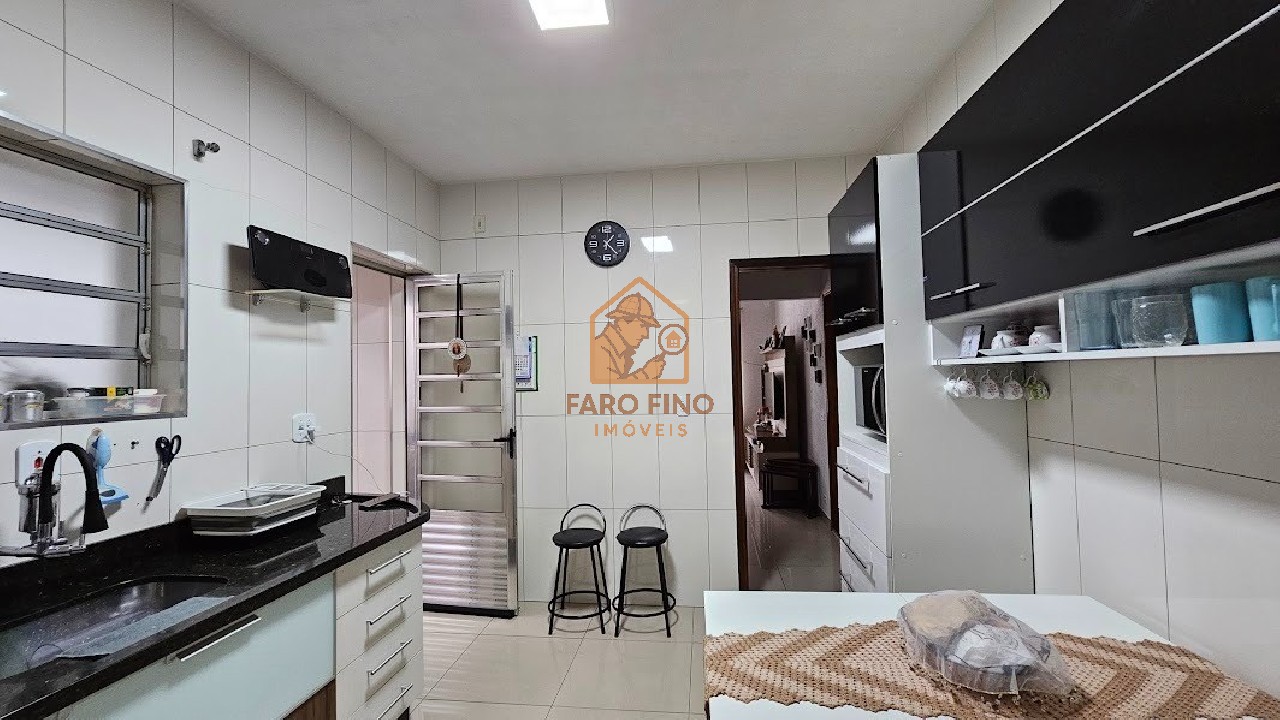 Casa, 3 quartos, 187 m² - Foto 6