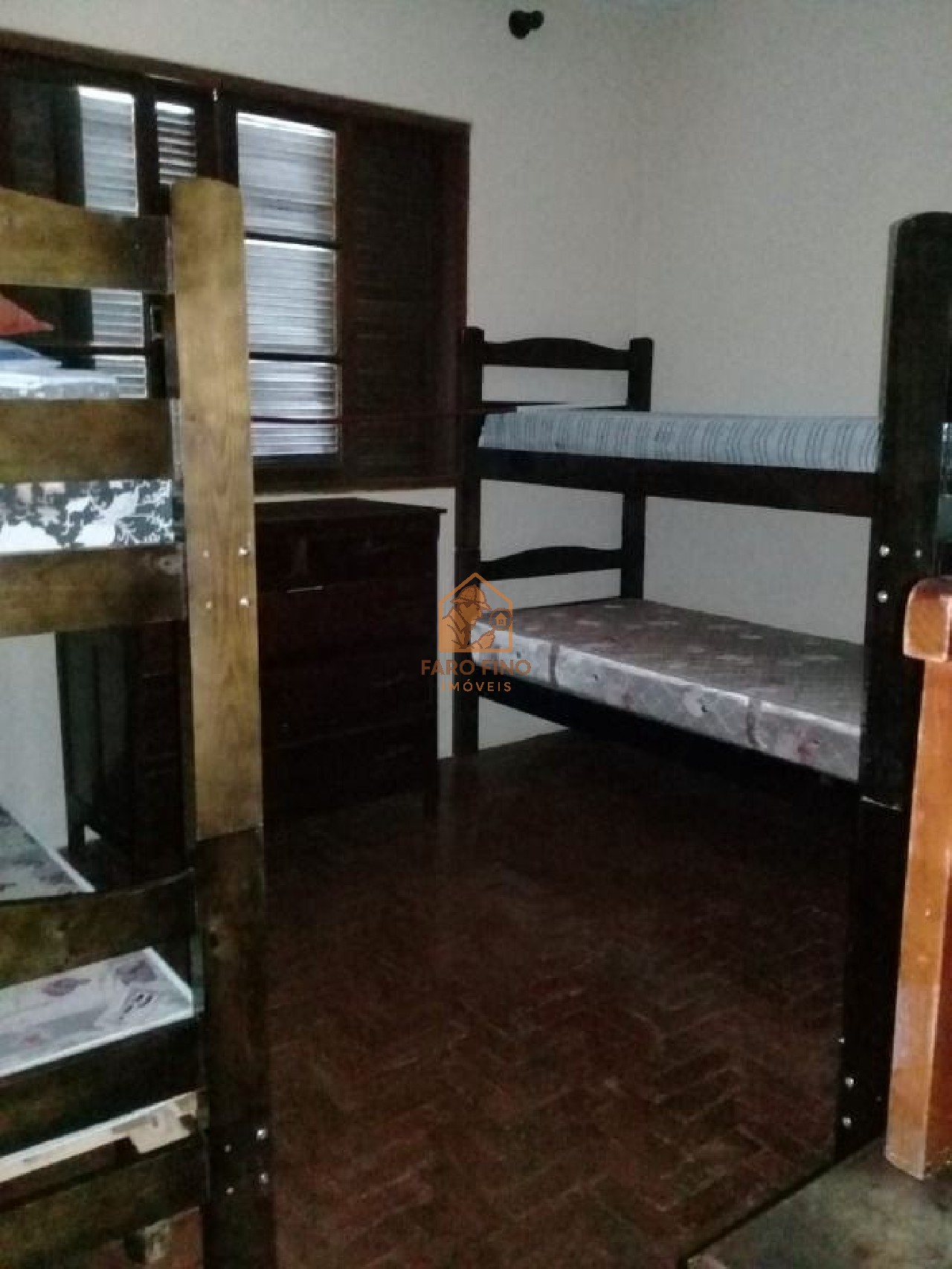 Casa à venda com 2 quartos, 80m² - Foto 9