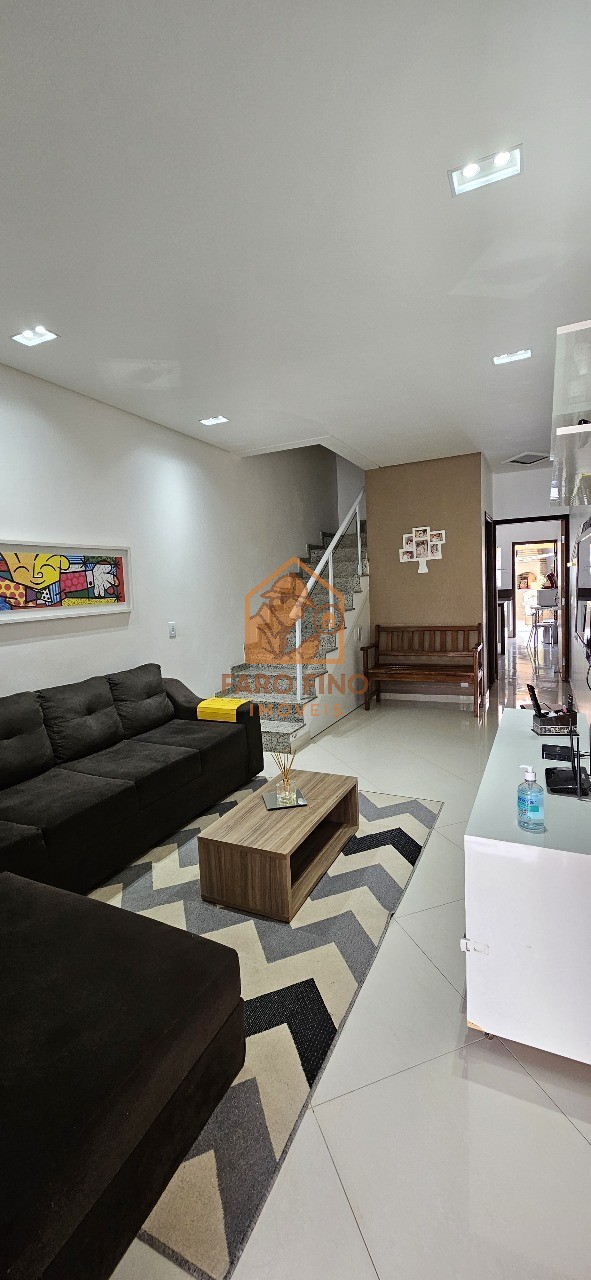 Casa, 3 quartos, 110 m² - Foto 2