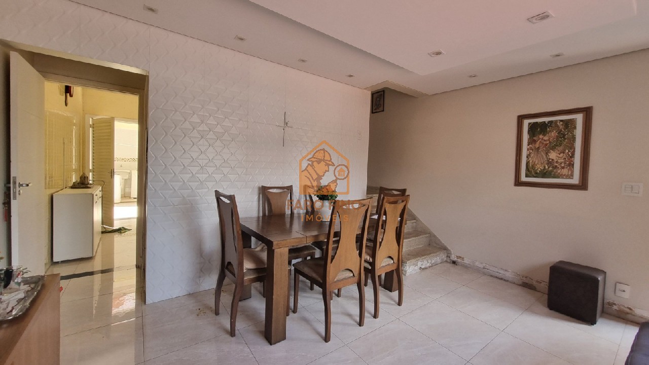 Casa à venda com 2 quartos, 106m² - Foto 3