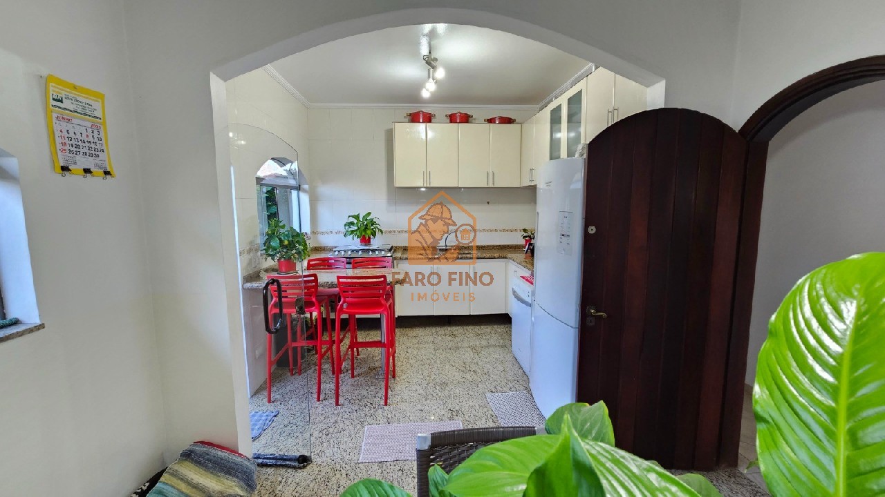 Casa, 3 quartos, 184 m² - Foto 13