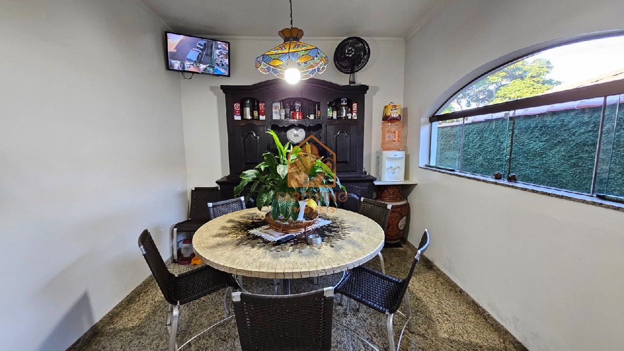 Casa, 3 quartos, 184 m² - Foto 11