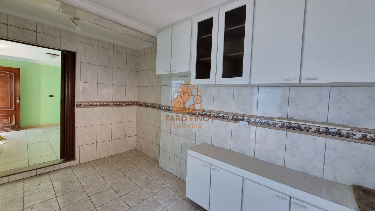 Casa à venda com 3 quartos, 150m² - Foto 12