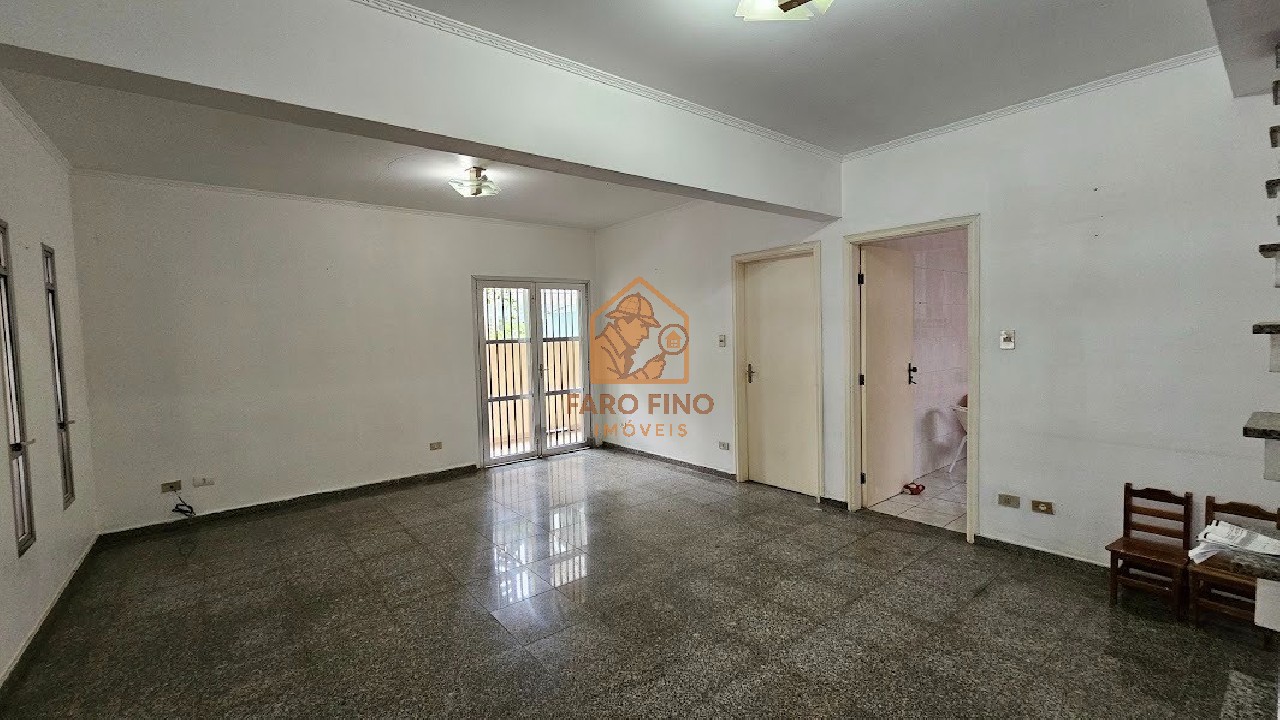 Casa, 4 quartos, 241 m² - Foto 1