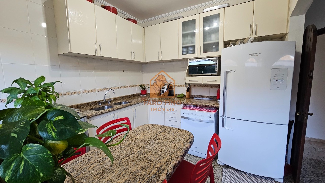 Casa, 3 quartos, 184 m² - Foto 9