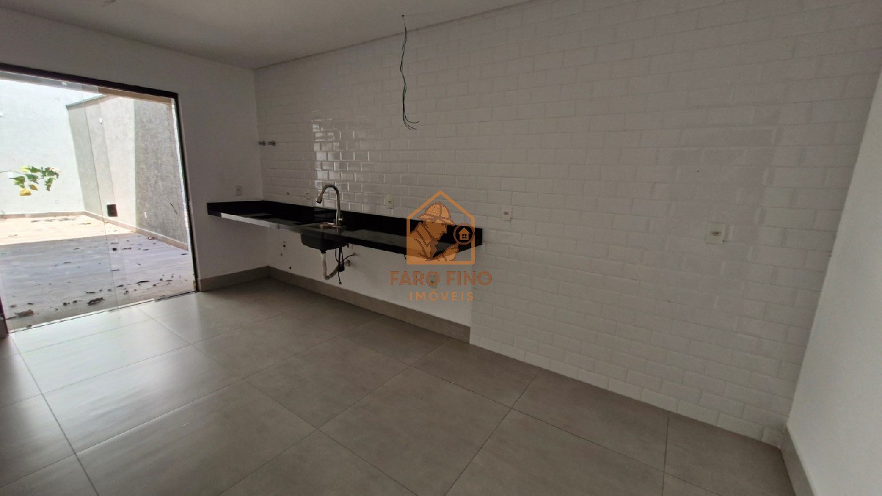 Casa à venda com 3 quartos, 179m² - Foto 16
