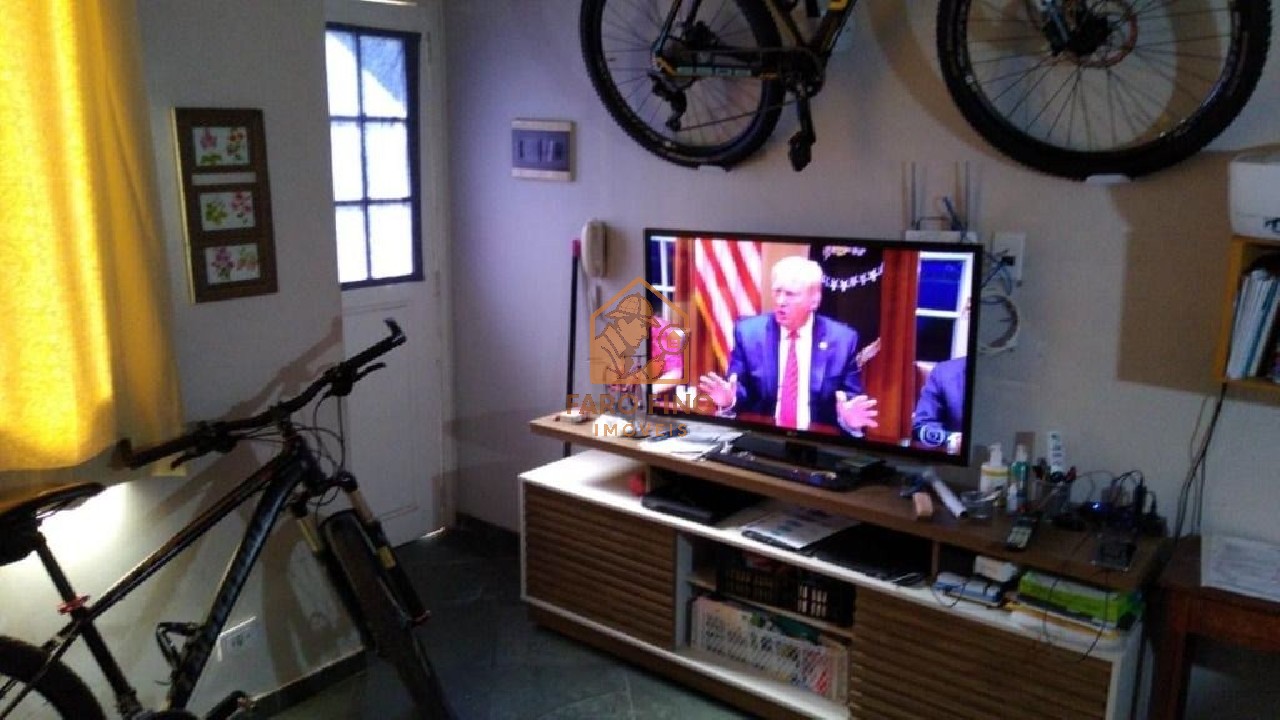 Casa, 2 quartos, 80 m² - Foto 1