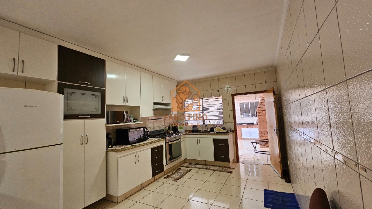 Casa, 3 quartos, 230 m² - Foto 25