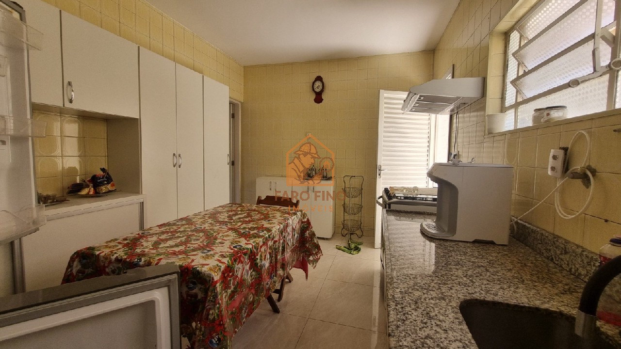 Casa à venda com 2 quartos, 106m² - Foto 8