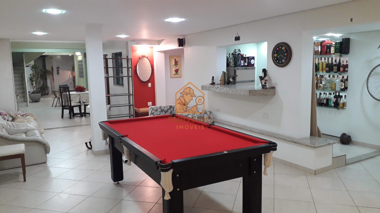 Casa à venda com 4 quartos, 550m² - Foto 34