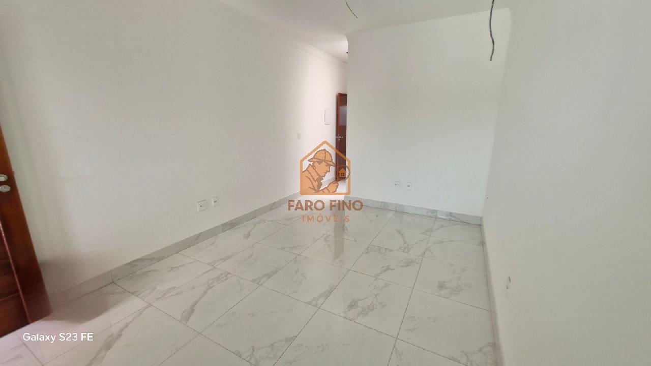 Casa à venda com 3 quartos, 100m² - Foto 3