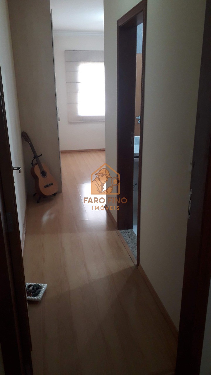 Casa à venda com 4 quartos, 550m² - Foto 6