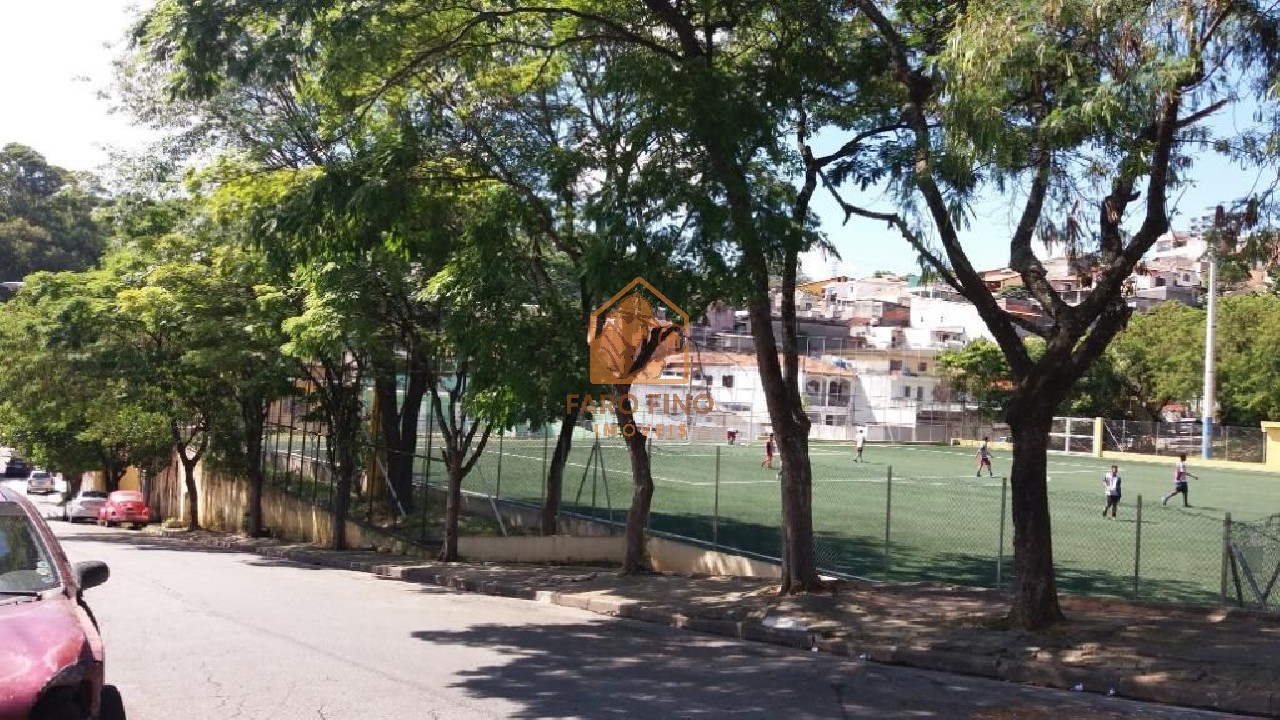 Casa à venda com 2 quartos, 80m² - Foto 3
