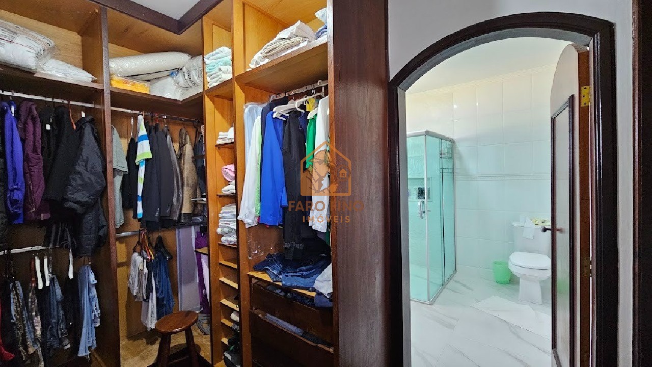 Casa, 3 quartos, 217 m² - Foto 10
