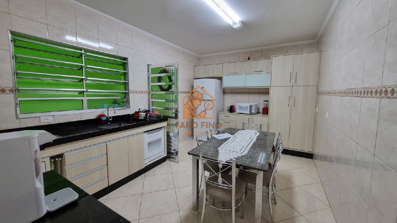 Casa, 3 quartos, 179 m² - Foto 6