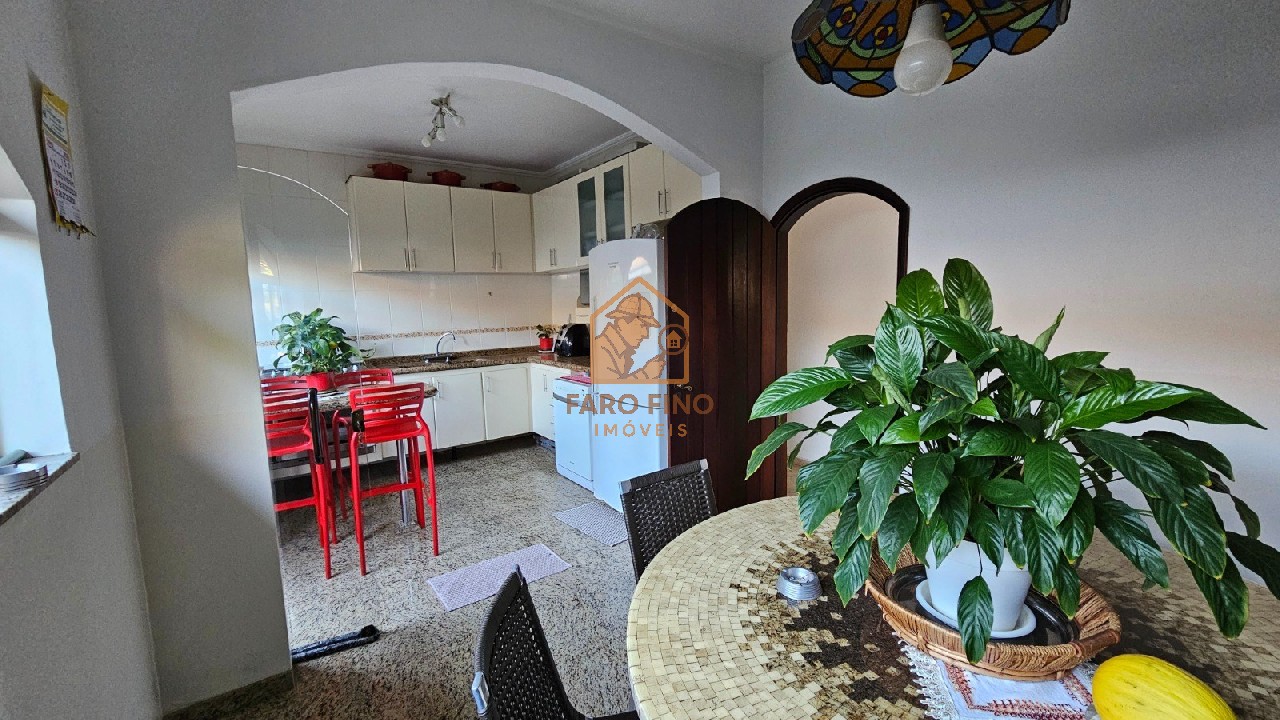 Casa, 3 quartos, 184 m² - Foto 8