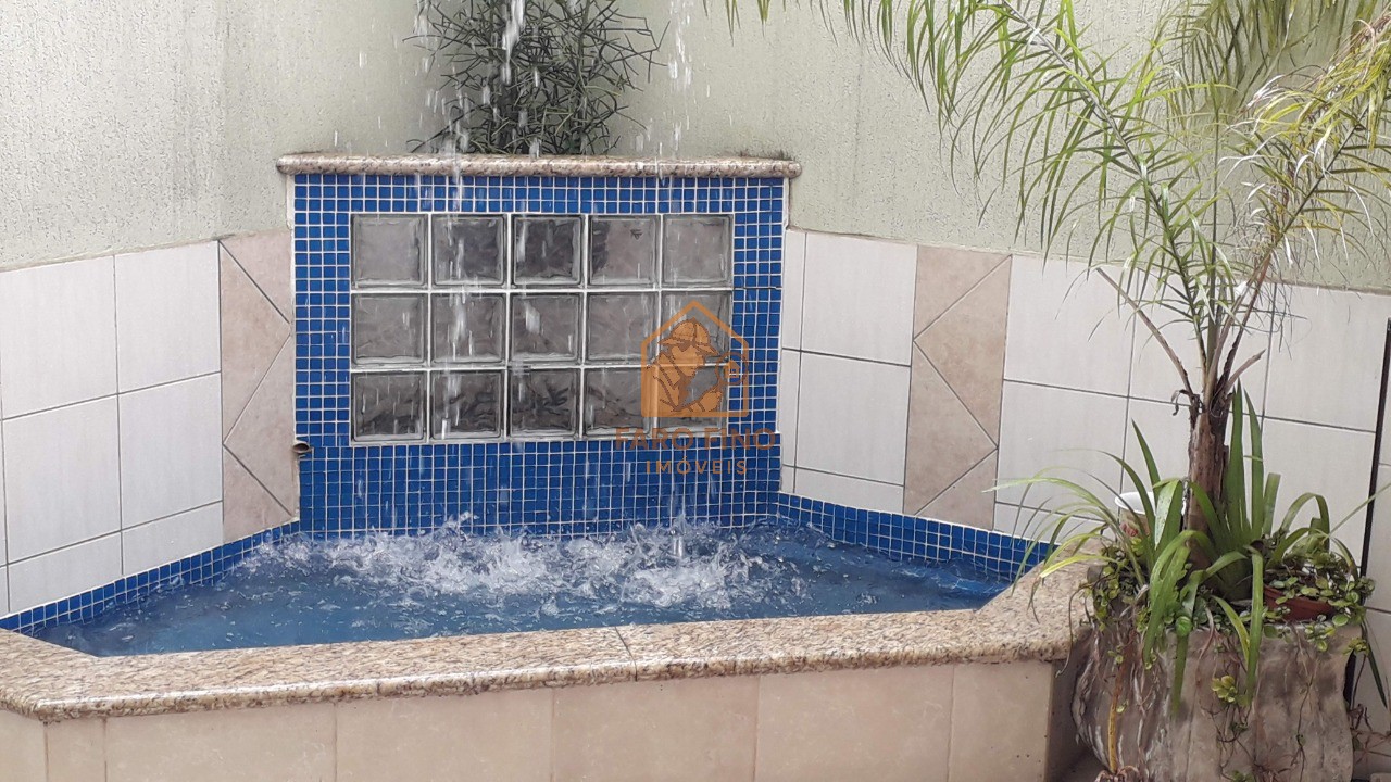 Casa à venda com 4 quartos, 550m² - Foto 47