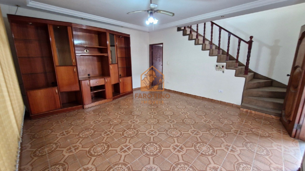 Casa, 3 quartos, 154 m² - Foto 2
