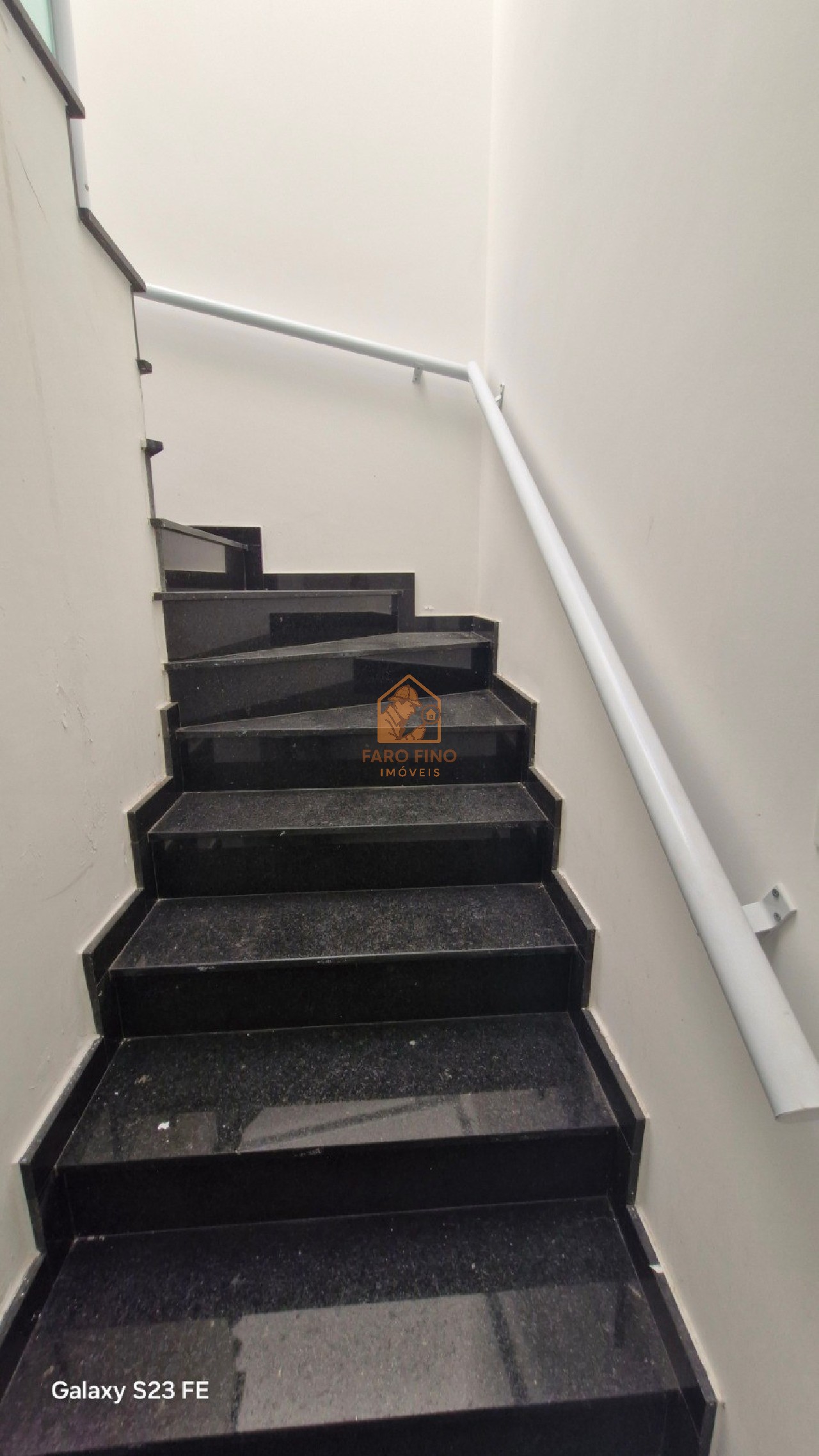 Casa à venda com 3 quartos, 100m² - Foto 13
