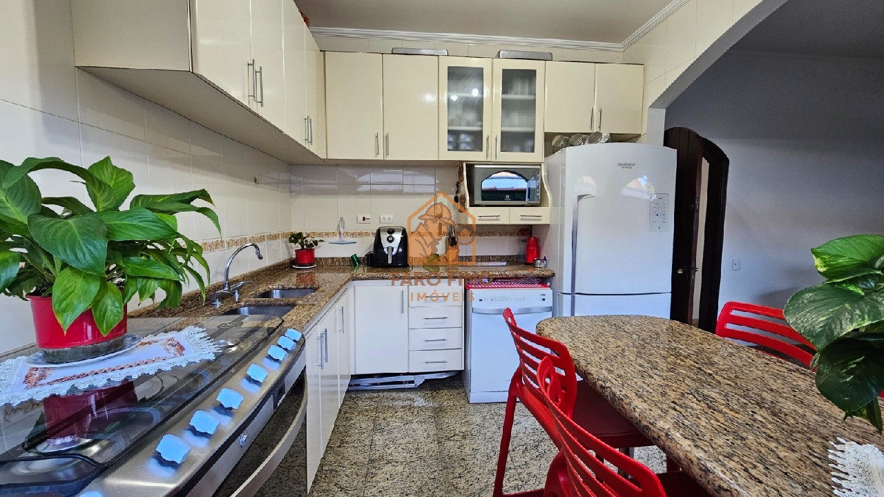 Casa, 3 quartos, 184 m² - Foto 10