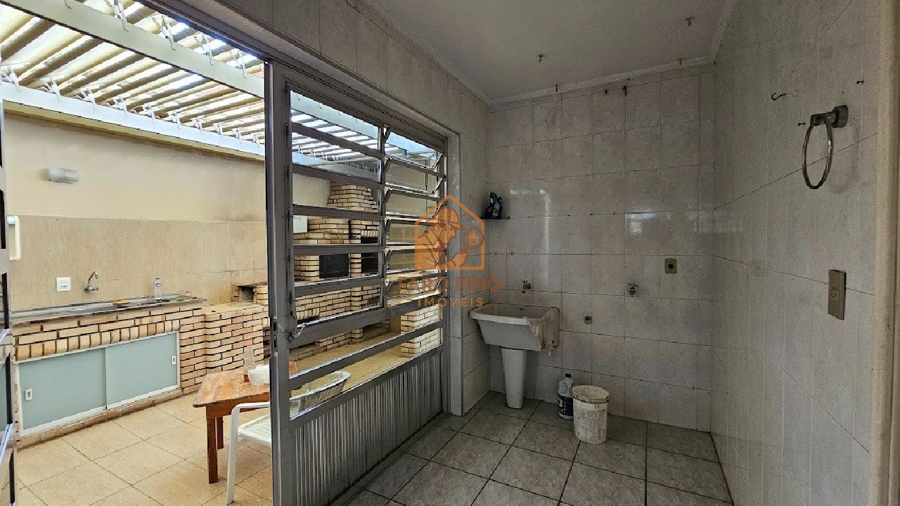 Casa, 4 quartos, 241 m² - Foto 6