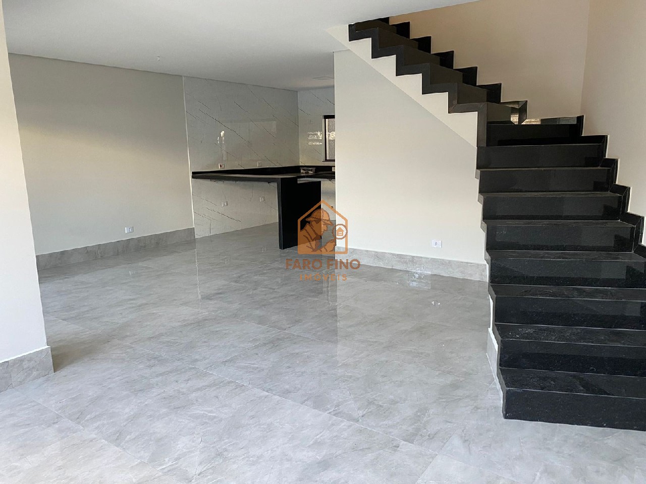 Casa, 3 quartos, 112 m² - Foto 2