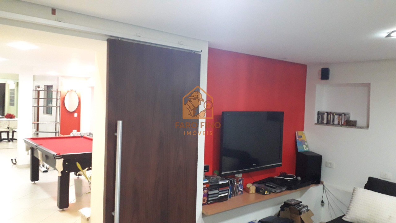 Casa à venda com 4 quartos, 550m² - Foto 35