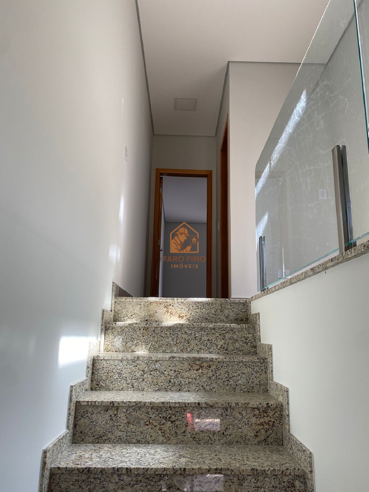 Casa, 3 quartos, 112 m² - Foto 2