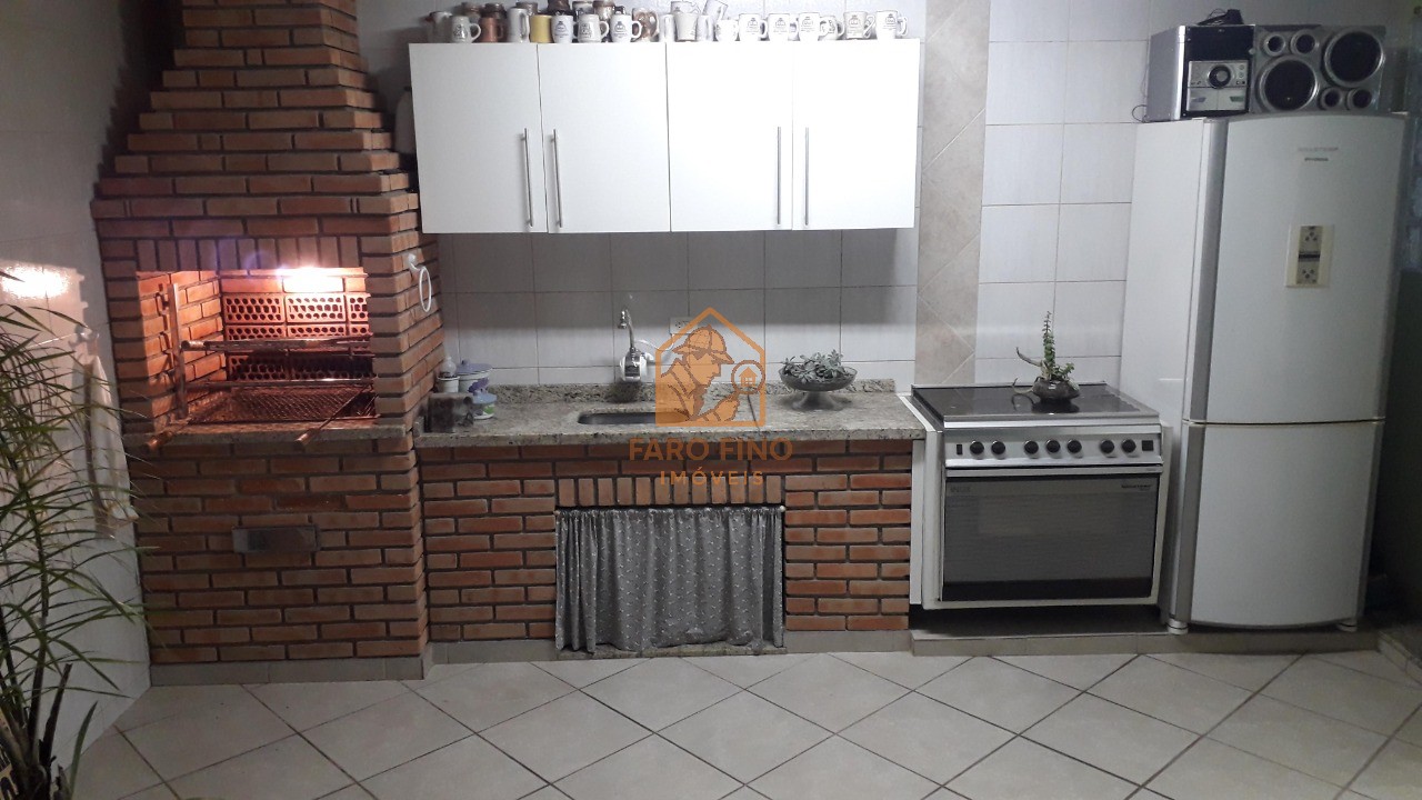 Casa à venda com 4 quartos, 550m² - Foto 40
