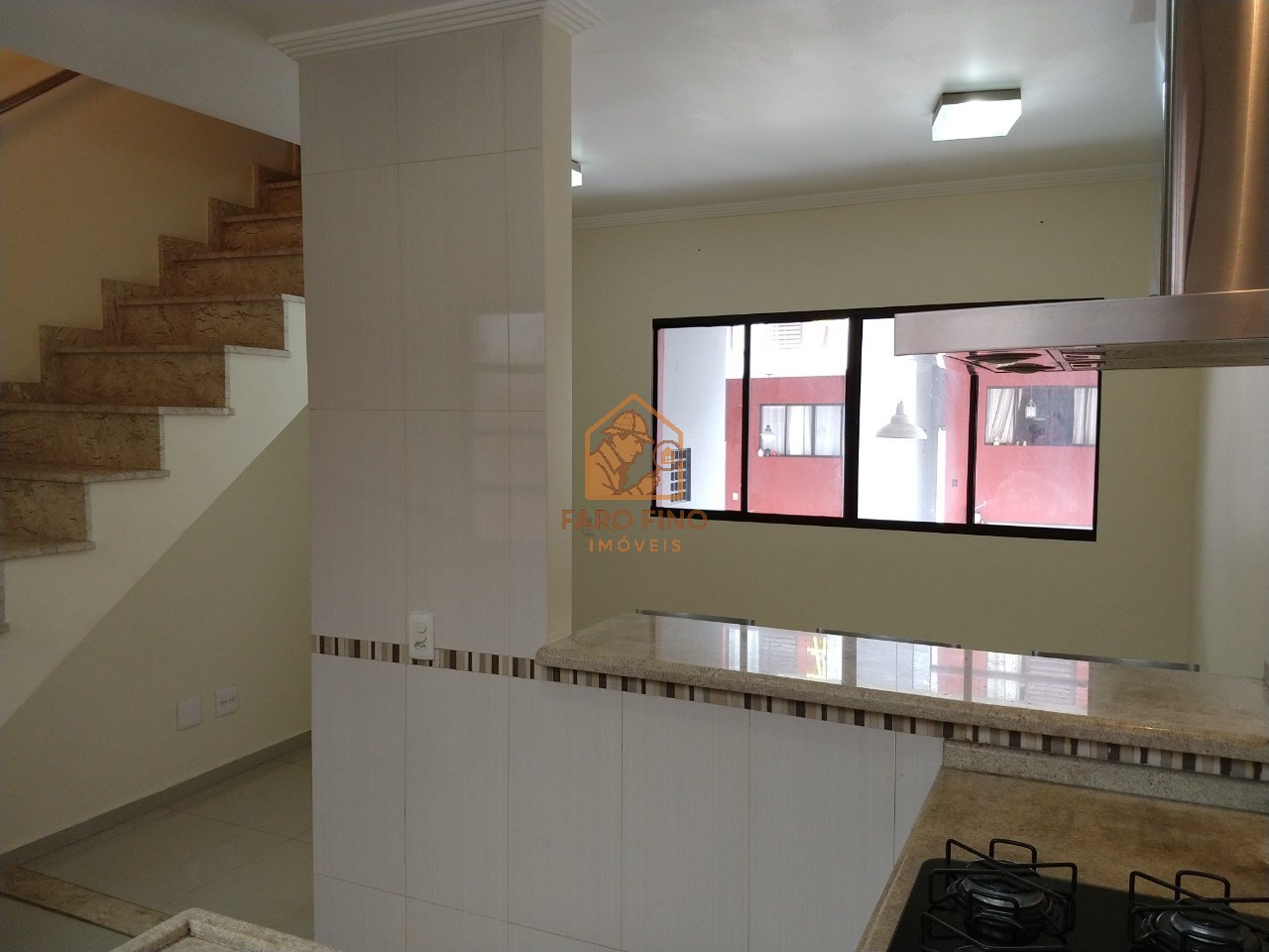 Casa à venda com 2 quartos, 87m² - Foto 3