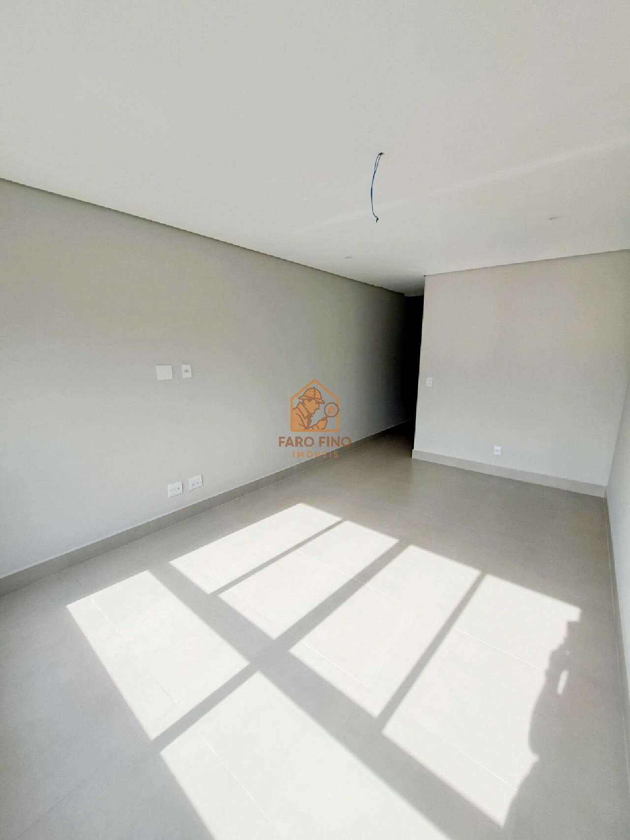Casa à venda com 3 quartos, 160m² - Foto 7