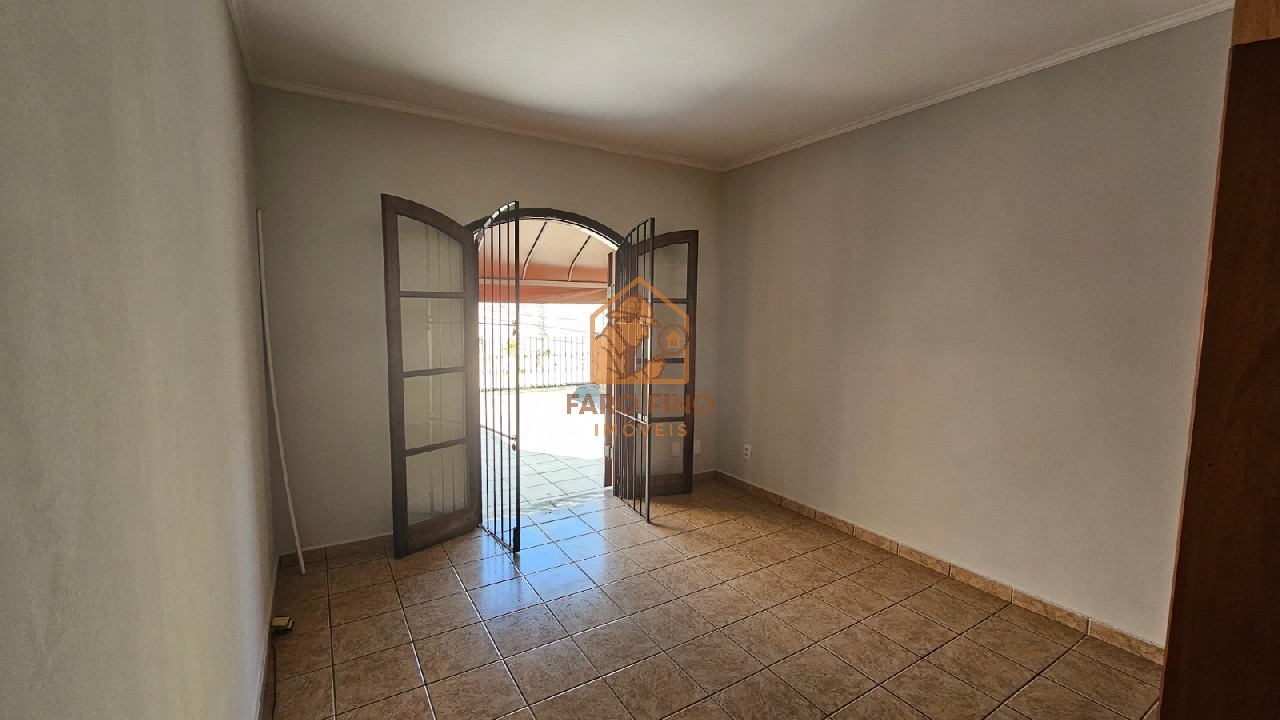 Casa, 3 quartos, 225 m² - Foto 34