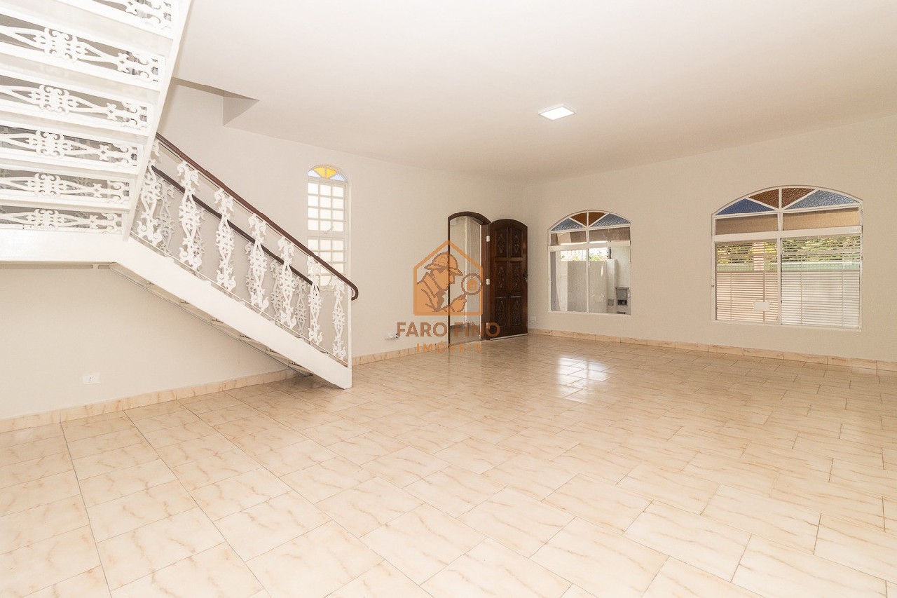 Casa, 4 quartos, 190 m² - Foto 2