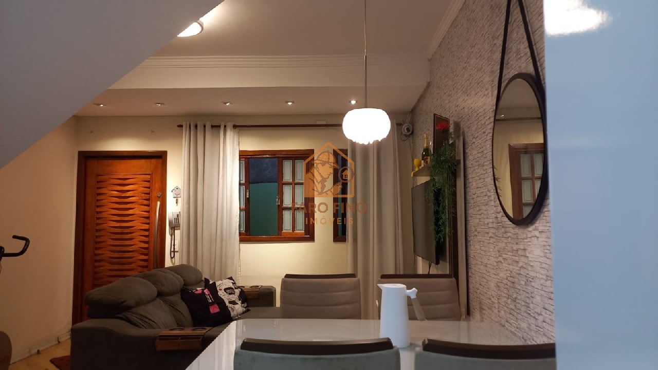 Casa, 2 quartos, 109 m² - Foto 1