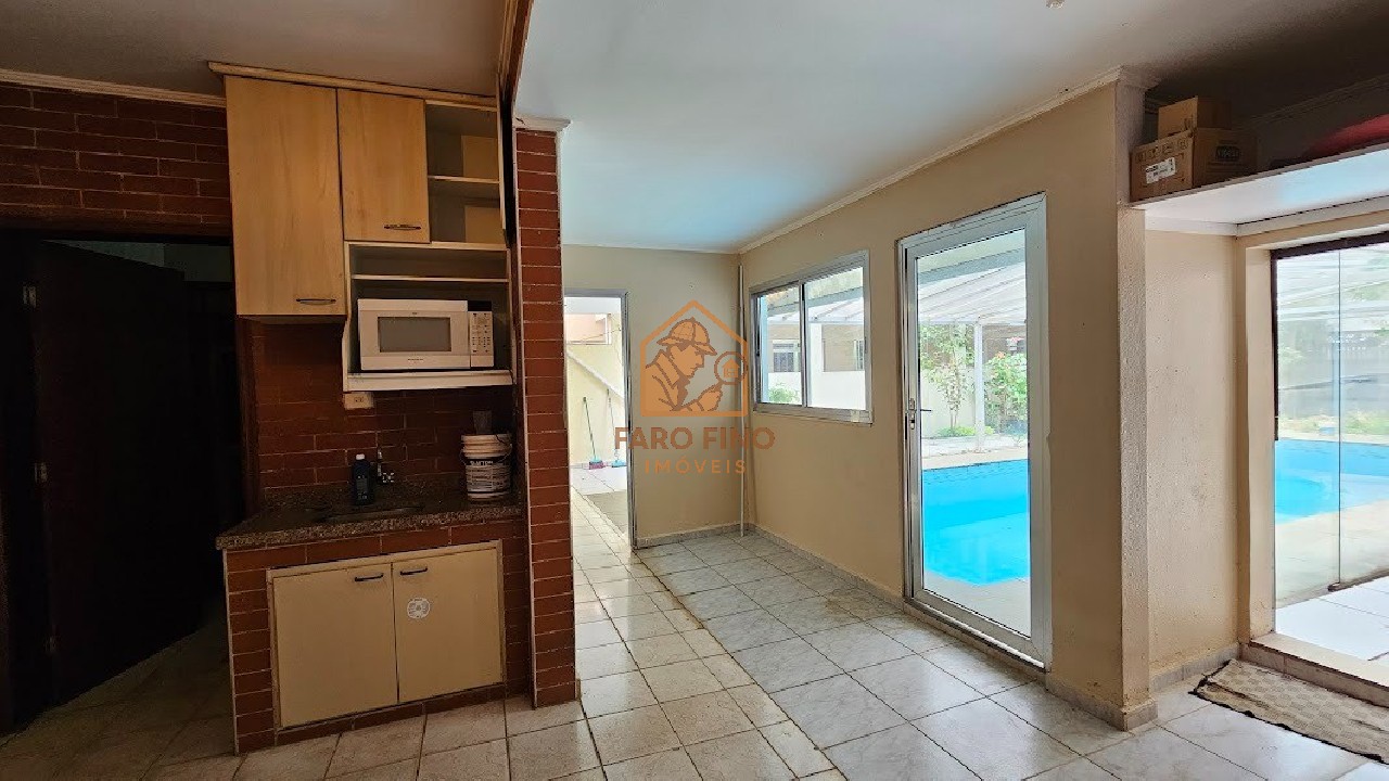 Casa, 1 quarto, 160 m² - Foto 1