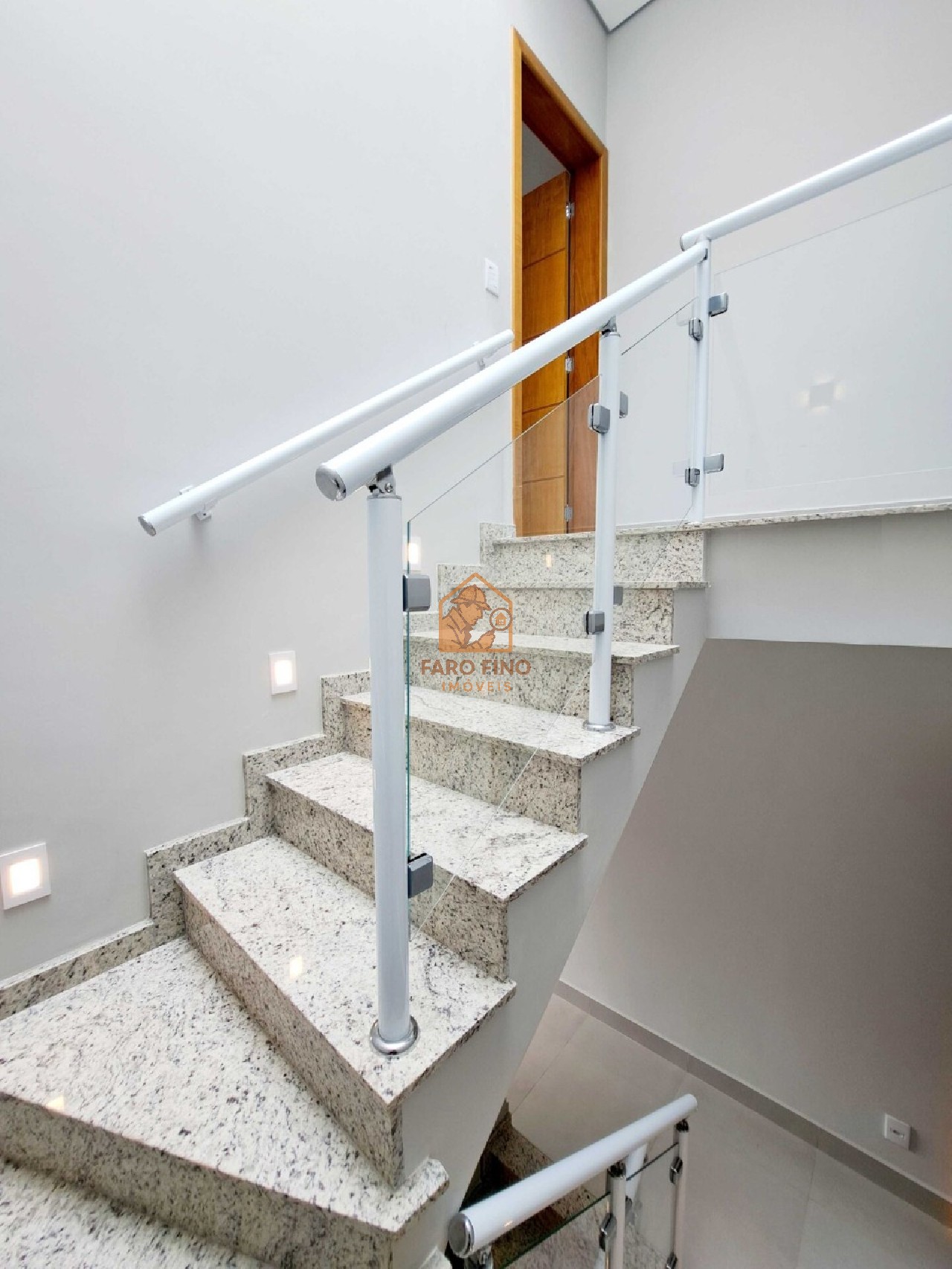 Casa à venda com 3 quartos, 160m² - Foto 17