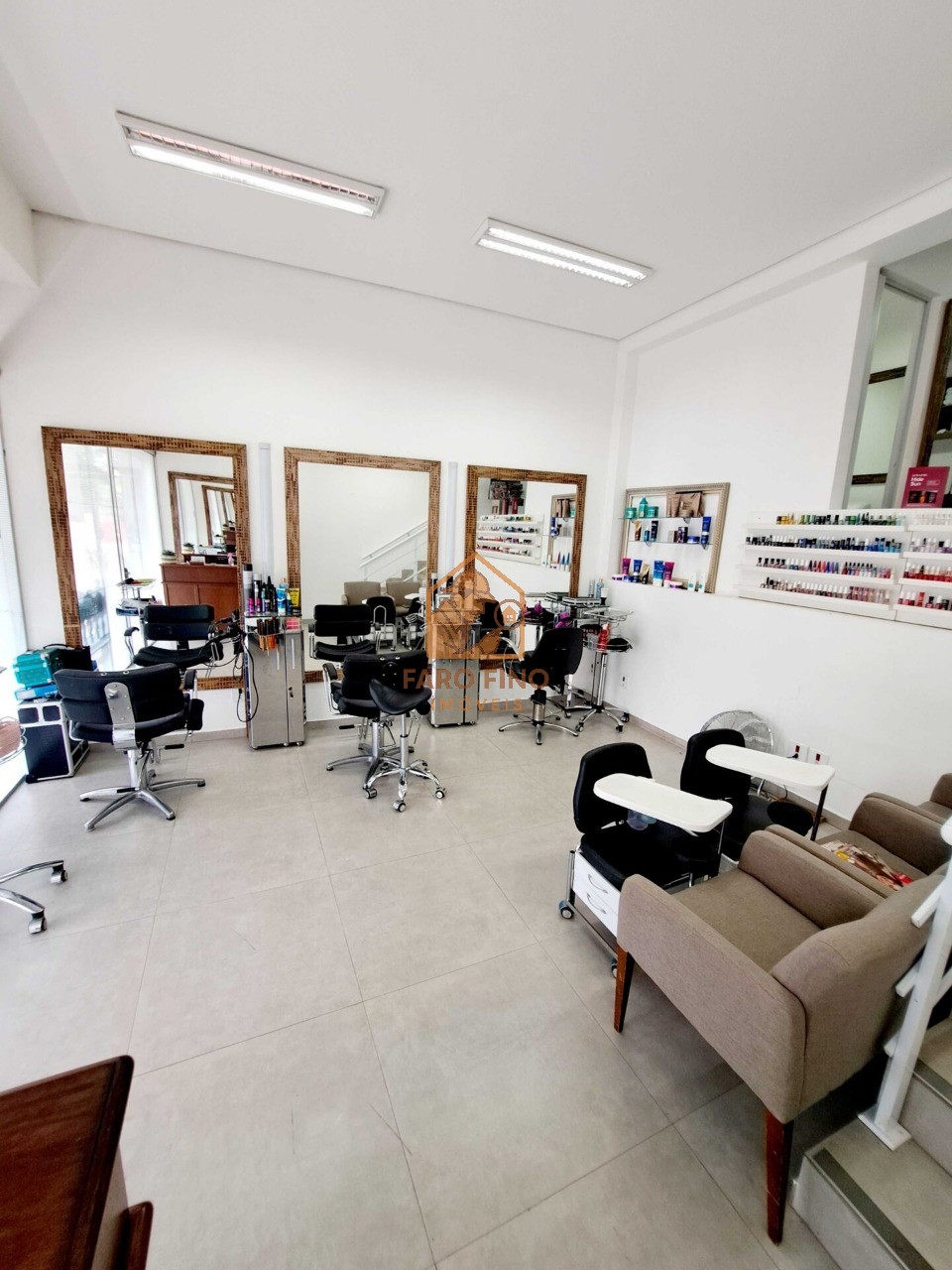Casa, 4 quartos, 250 m² - Foto 2