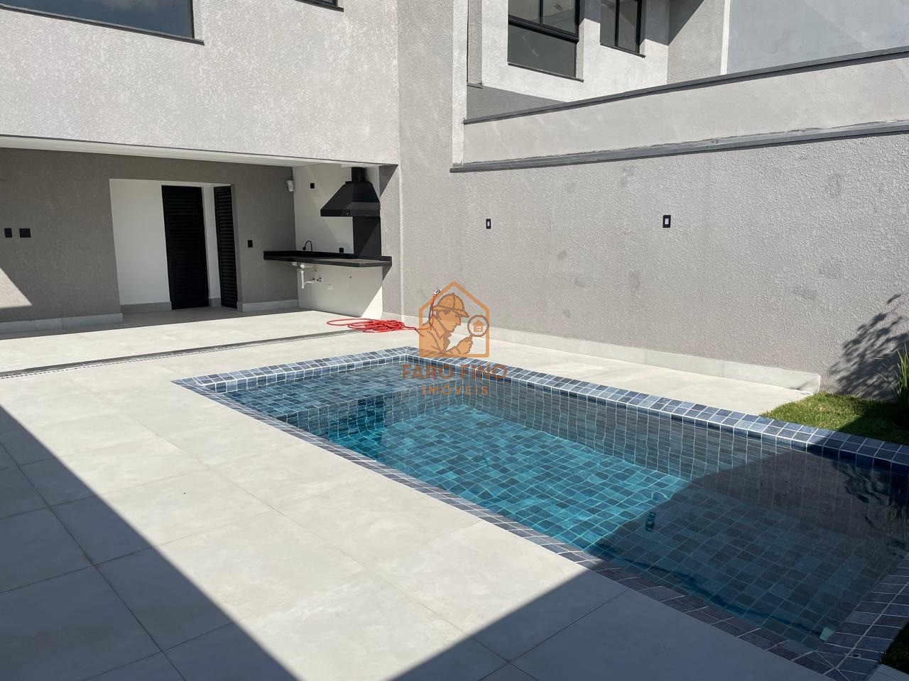 Casa, 3 quartos, 175 m² - Foto 1