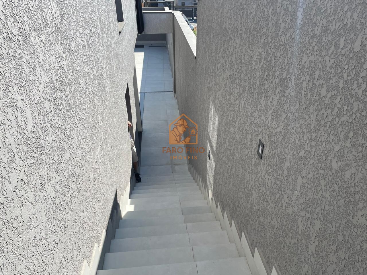 Casa à venda com 3 quartos, 175m² - Foto 4