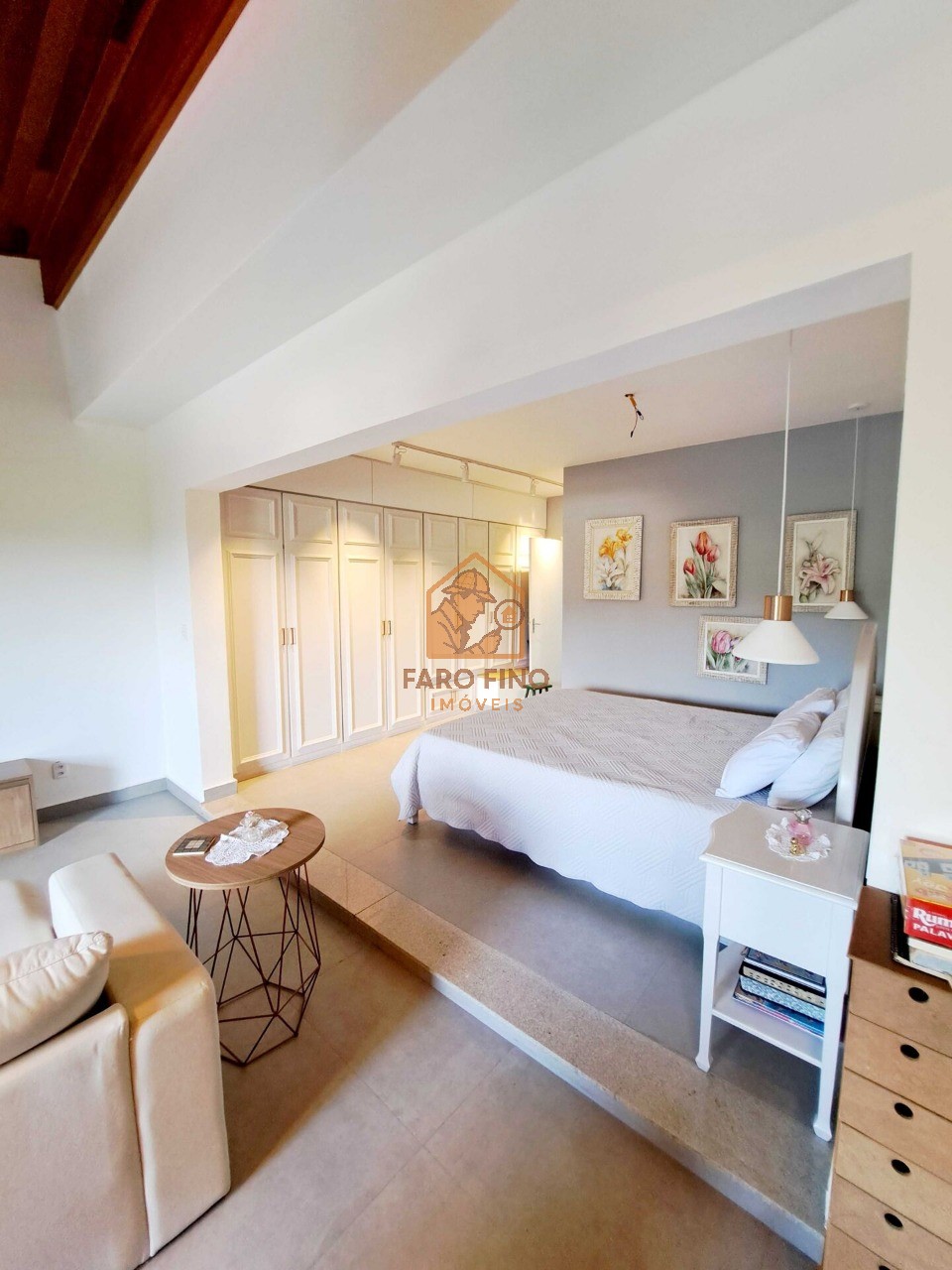 Casa, 4 quartos, 250 m² - Foto 31