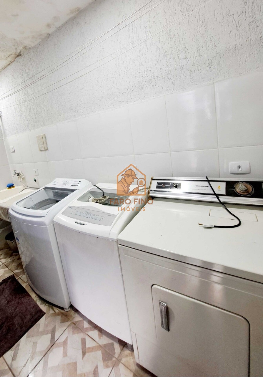 Casa, 4 quartos, 250 m² - Foto 19