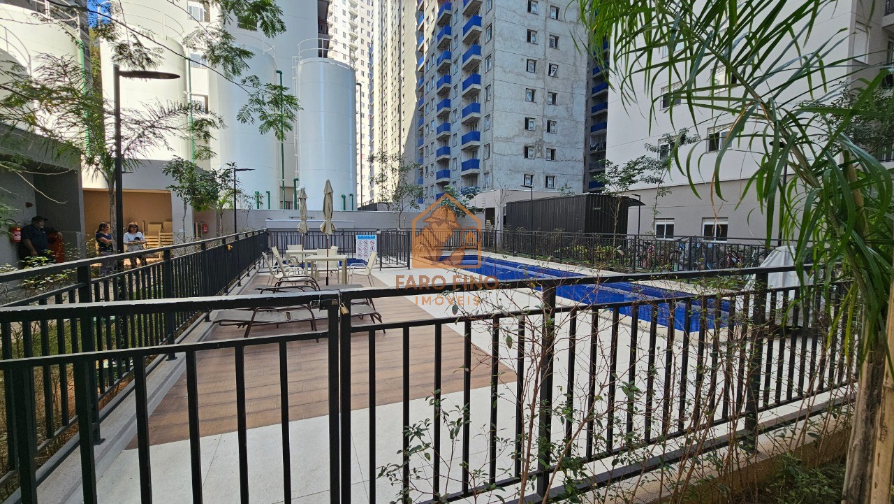 Apartamento à venda com 2 quartos, 39m² - Foto 49