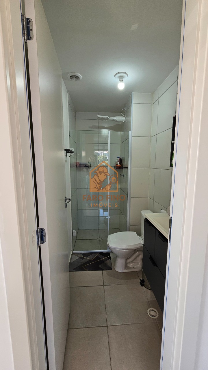 Apartamento à venda com 2 quartos, 39m² - Foto 28