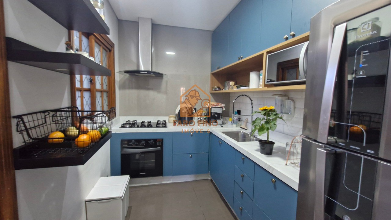 Casa, 3 quartos, 210 m² - Foto 3