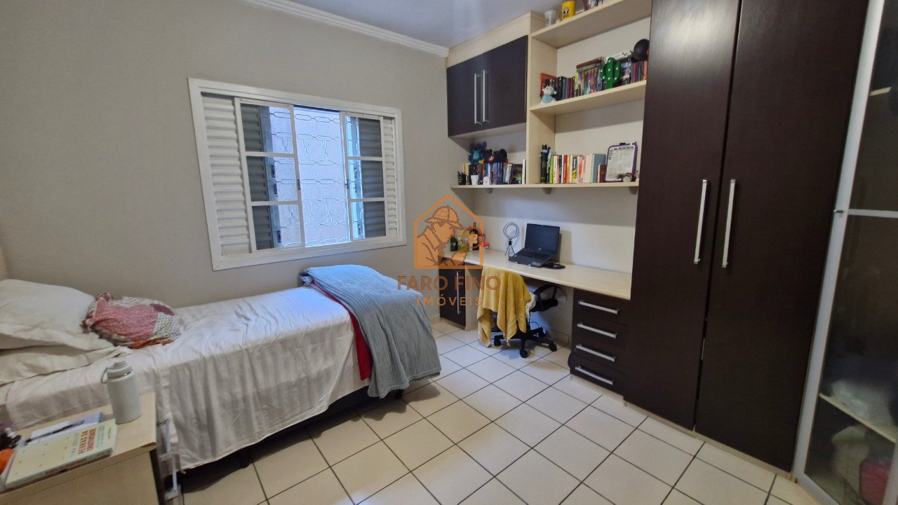 Casa, 3 quartos, 210 m² - Foto 15