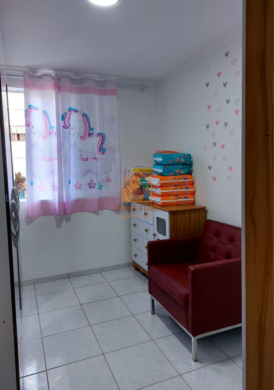 Apartamento à venda com 2 quartos, 45m² - Foto 3